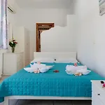 Romantika Aparthotel