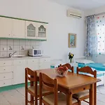 Romantika Апарт-отель 3*