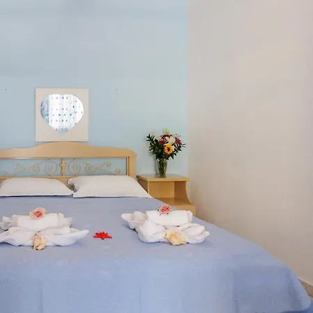 Ξενοδοχείο με διαμερίσματα Romantika