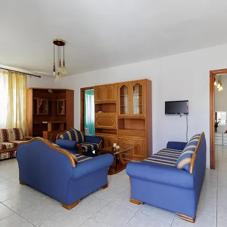 Aparthotel Romantika 3*