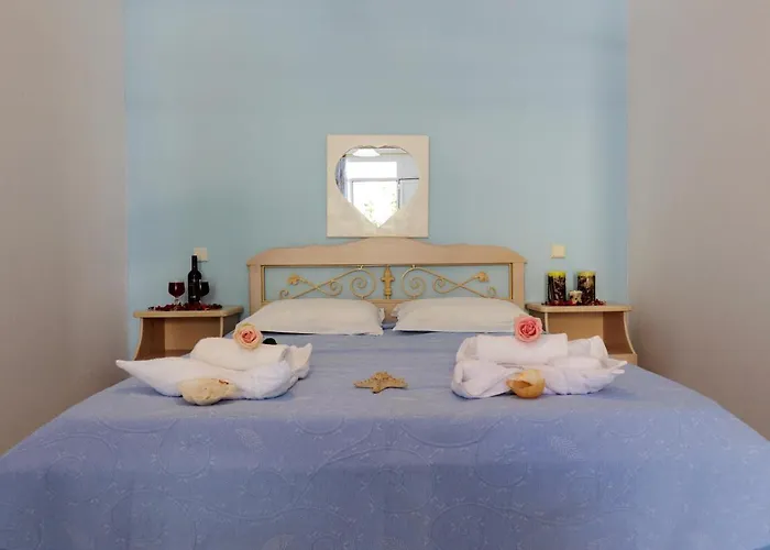 Romantika Chrysi Ammoudia